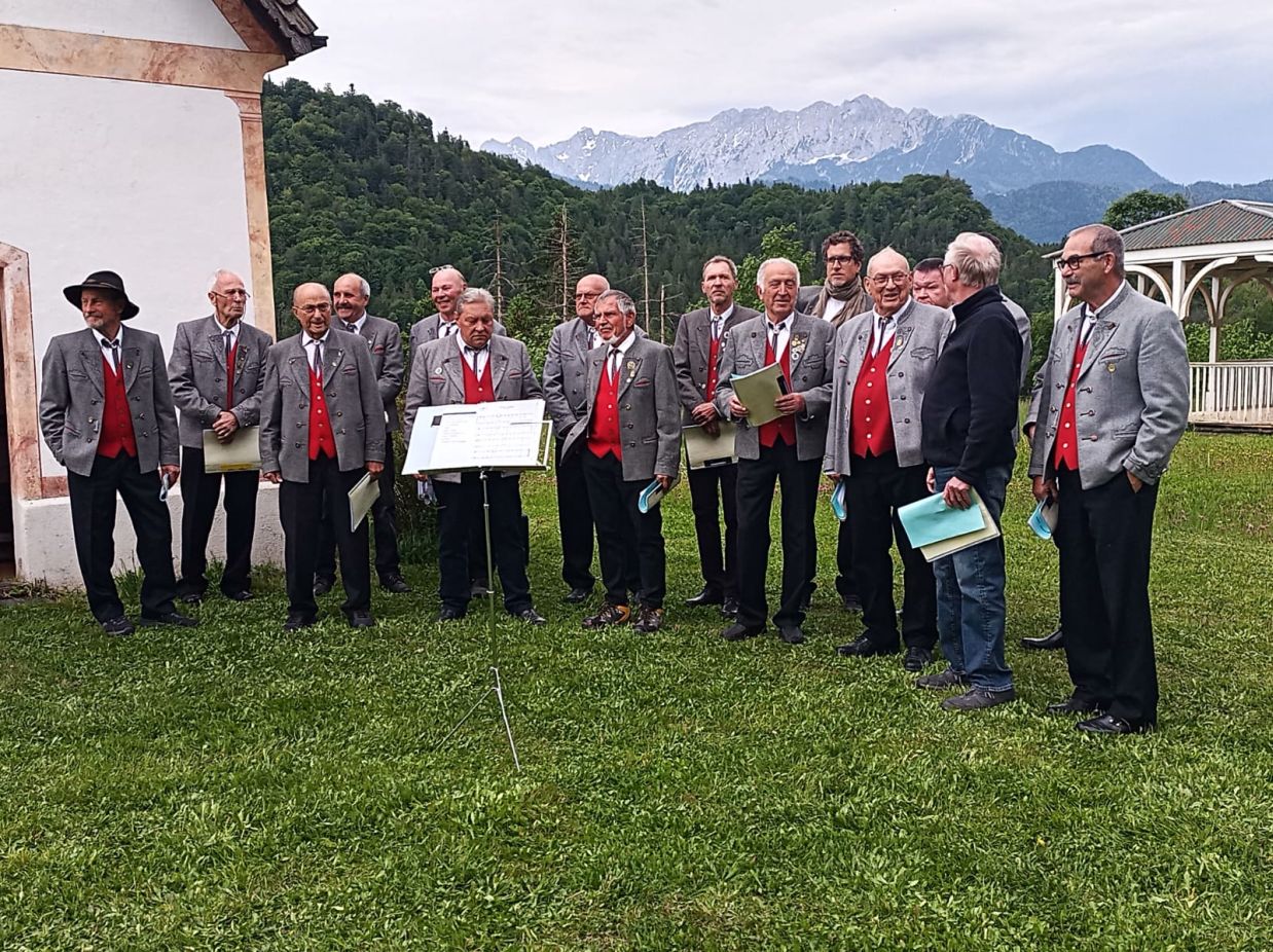 2025-30 Maiandacht Trojer.jpg